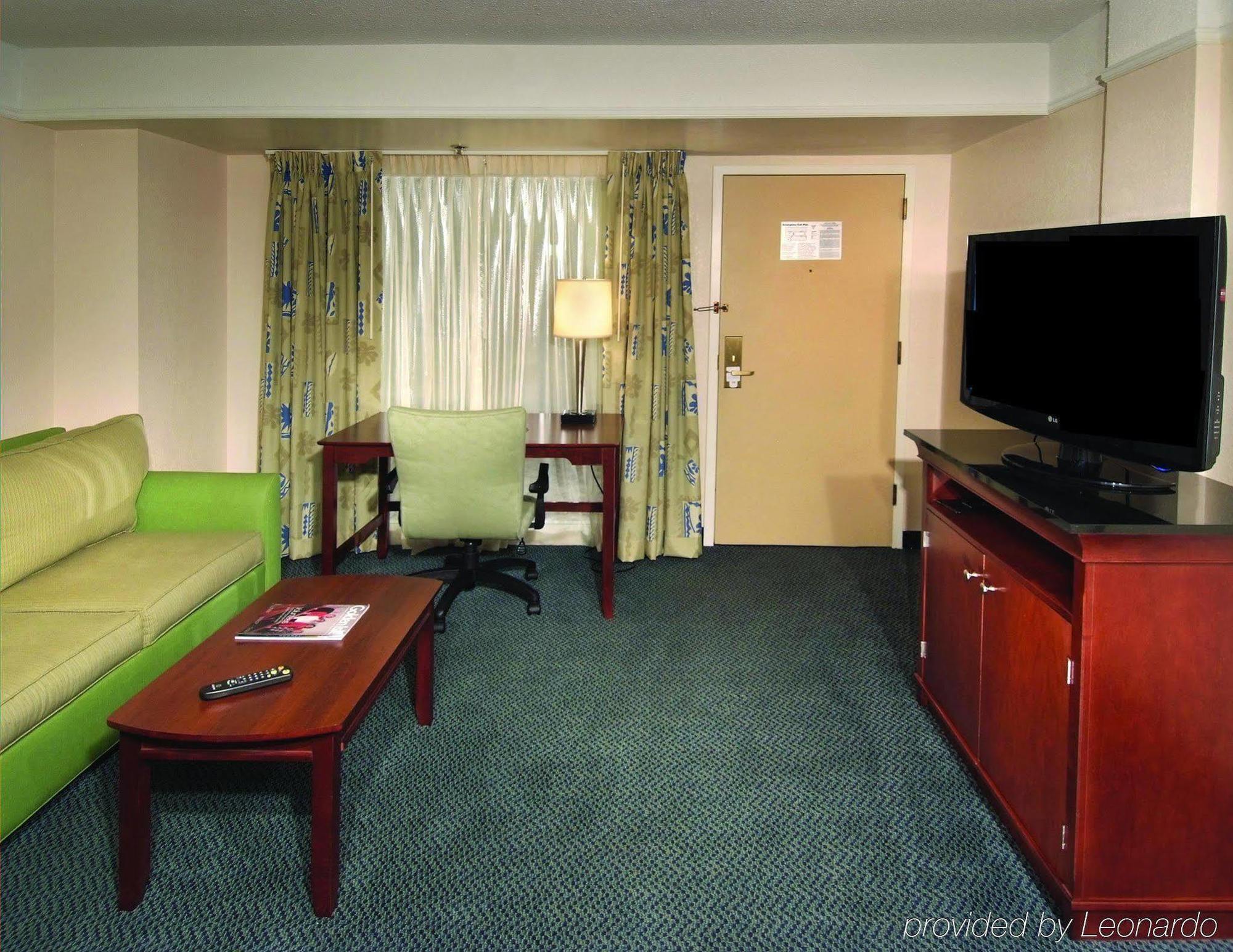 Embassy Suites Brunswick Cameră foto