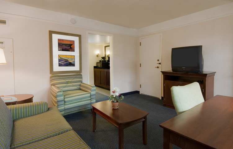 Embassy Suites Brunswick Cameră foto
